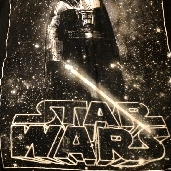 EUC! Lucasfilms Ltd Star Wars Darth Vader Light Saber Print T-shirt Size S - Picture 4 of 9